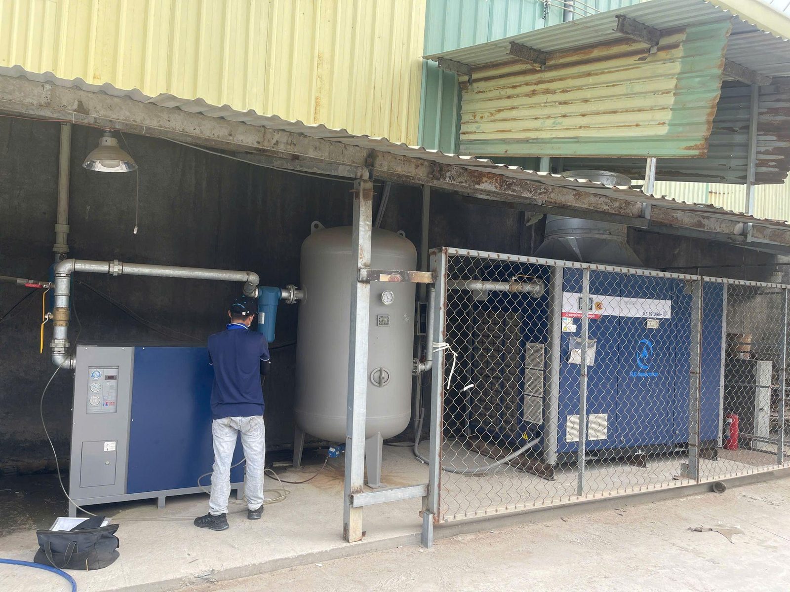Tính toán lưu lượng khí nén cho máy nén khí công nghiệp