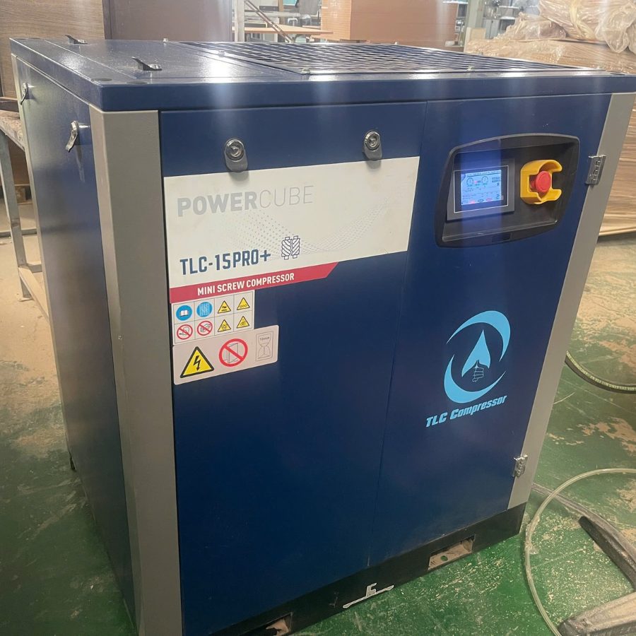 Cận cảnh cụm đầu nén máy nén khí 20HP TLC