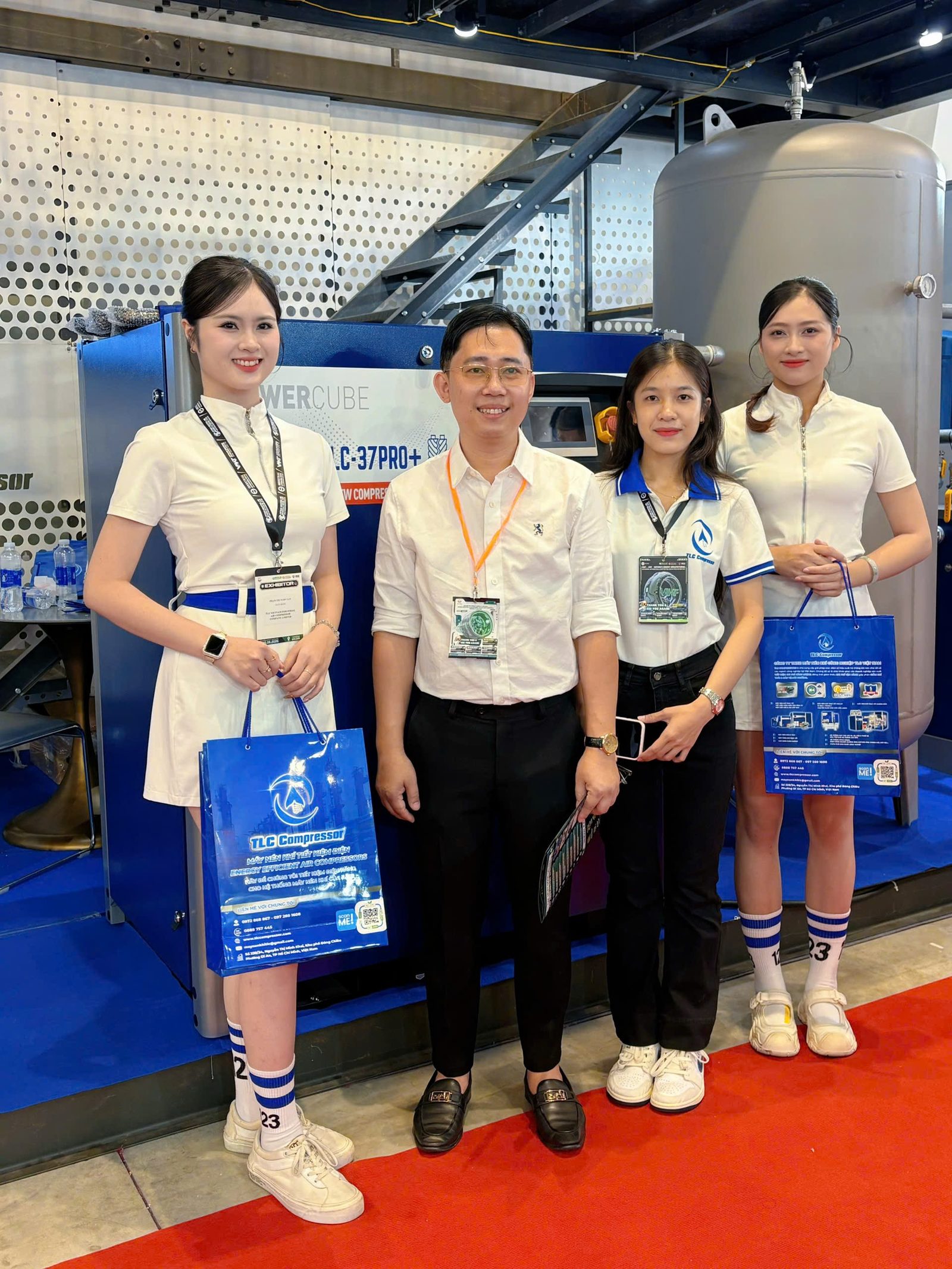 TLC Compressor đối tác khí nén tin cậy cho nhà máy hiện đại