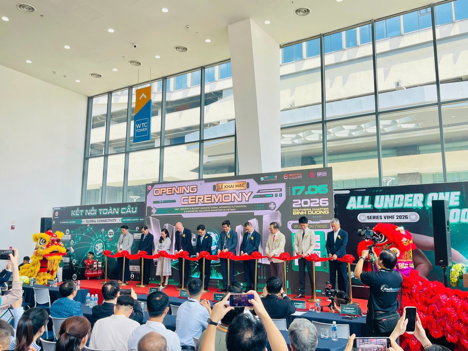Toàn cảnh triển lãm công nghiệp VIMF 2026 WTC Expo Bình Dương